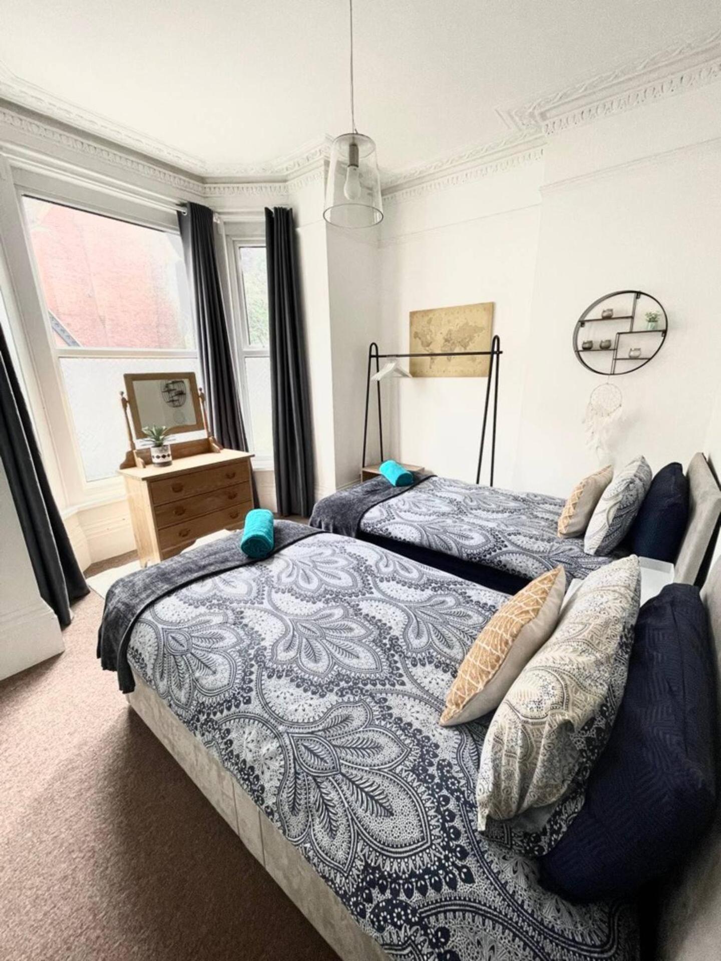 Family Friendly Flat Just Minutes From The Beach! Portsmouth Esterno foto